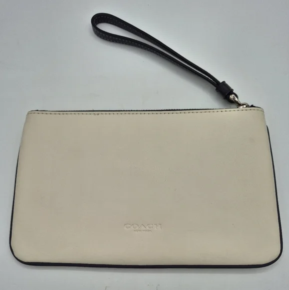 Coach Cracker Jack Wristlet Clutch - Picture 3 of 8